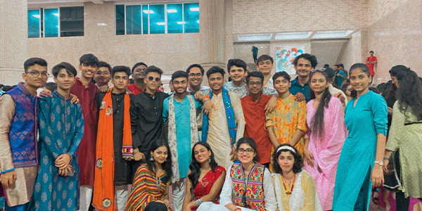 TCET Students gallery with Teachers and experts 