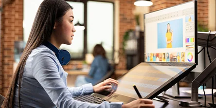 TCET Students gallery with Teachers and experts 