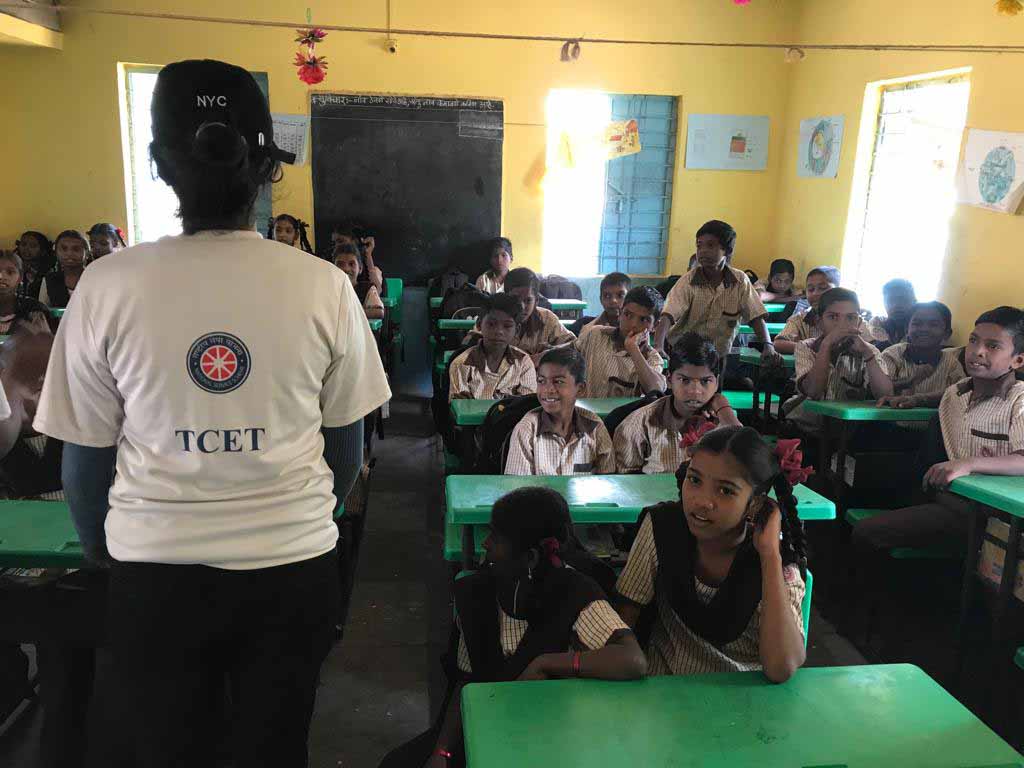 TCET Students gallery with Teachers and experts